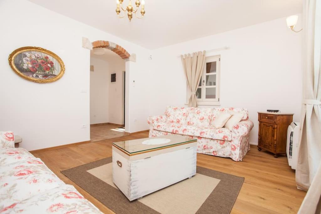 Villa Petra 포레치 외부 사진